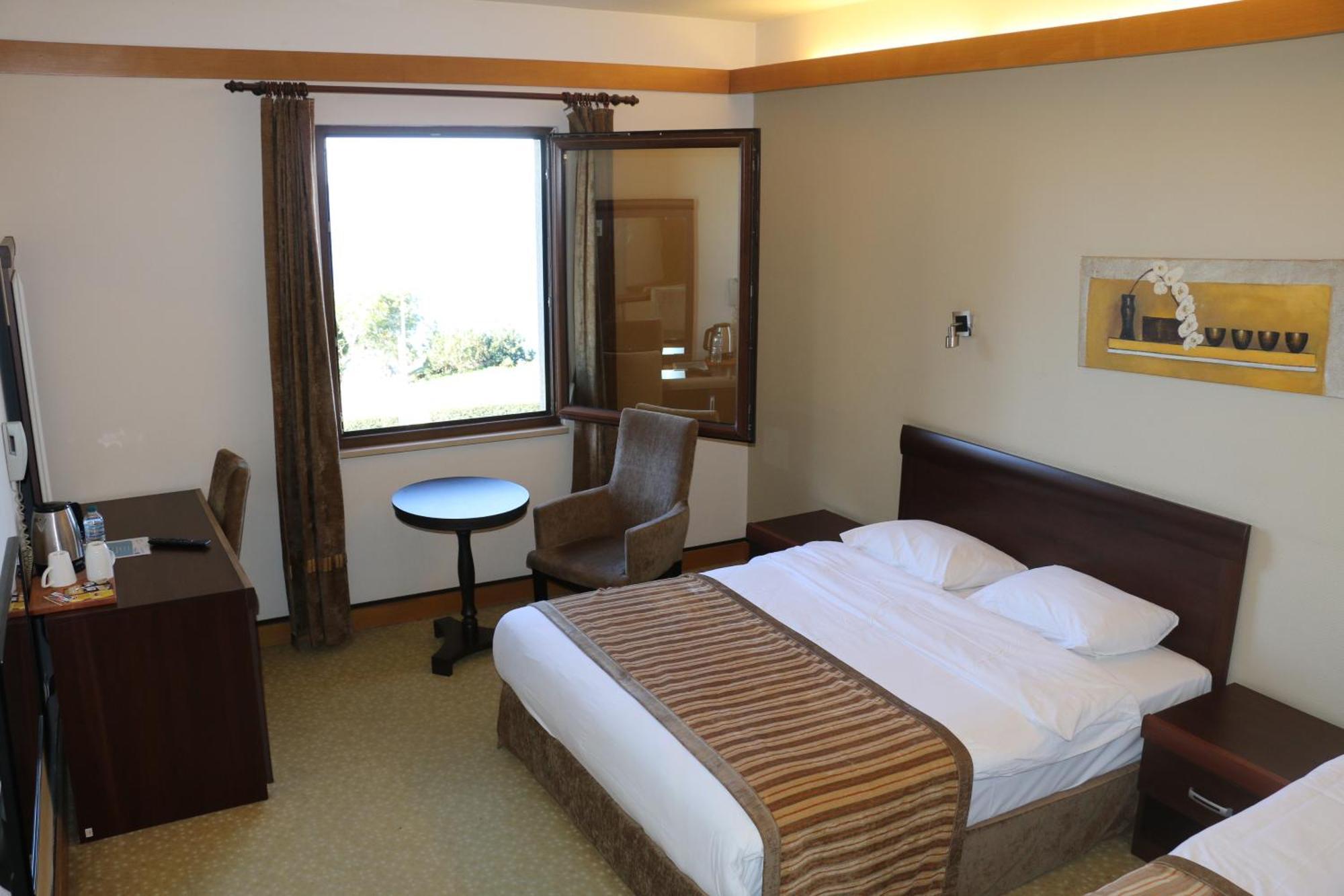 Hotel Lazlakar Sogutlu  エクステリア 写真