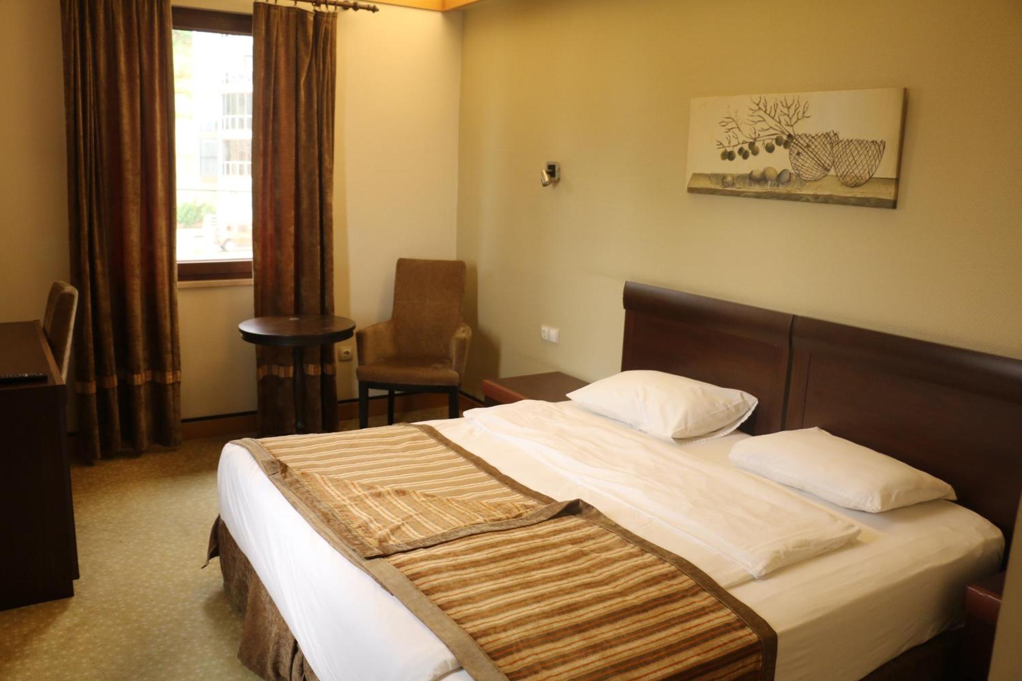 Hotel Lazlakar Sogutlu  エクステリア 写真