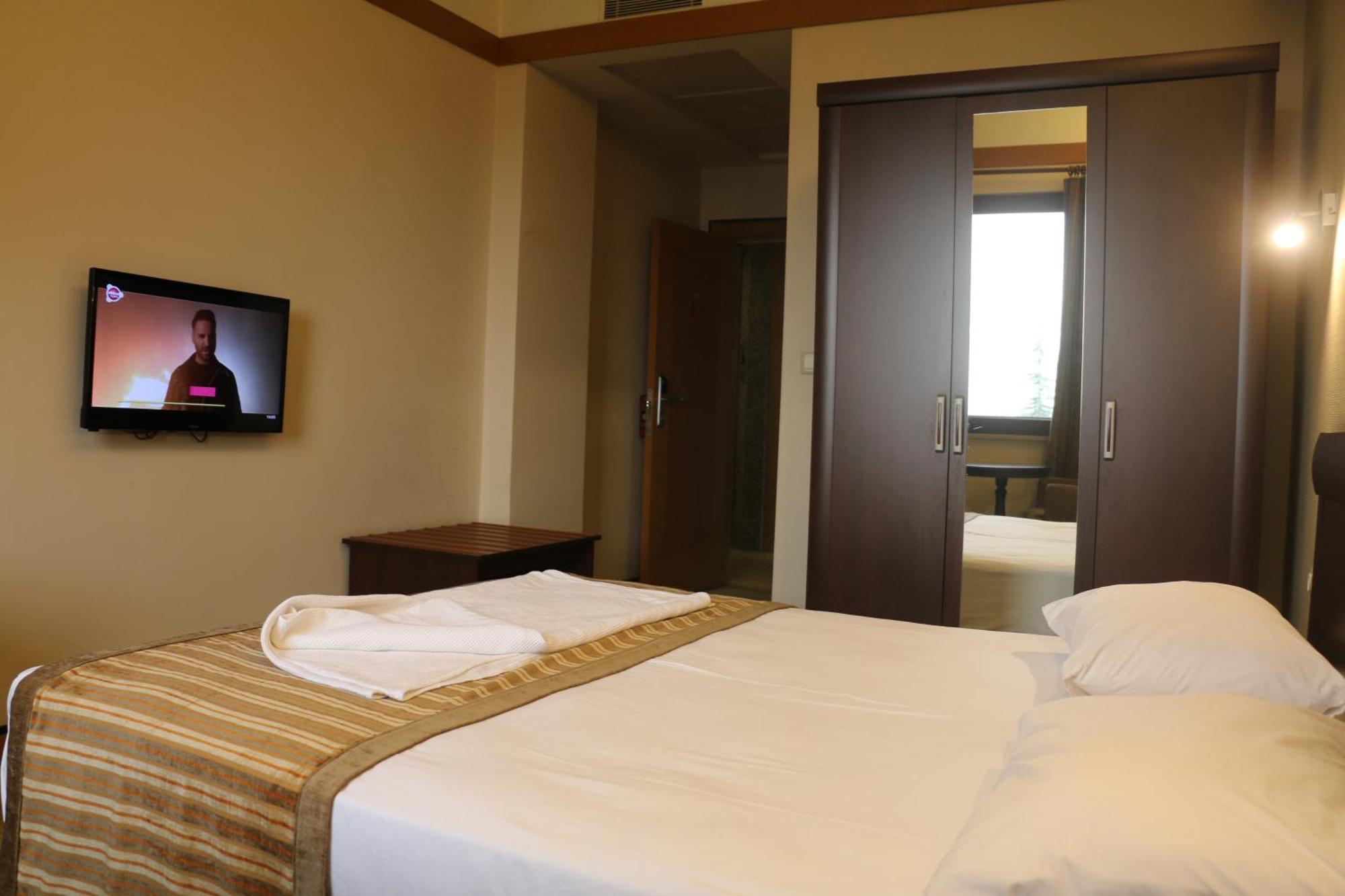 Hotel Lazlakar Sogutlu  エクステリア 写真