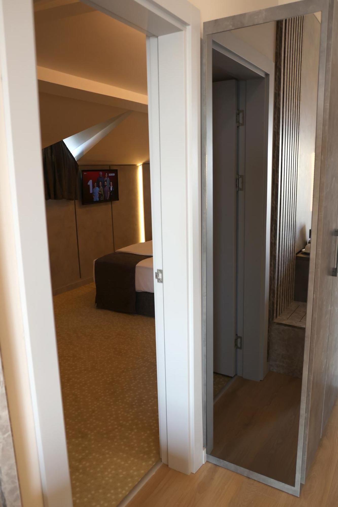 Hotel Lazlakar Sogutlu  エクステリア 写真